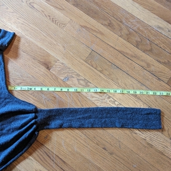 The Limited XL Dark Gray Wool Blend Pullover Scoop‎ Neck Sweater - Picture 9 of 10